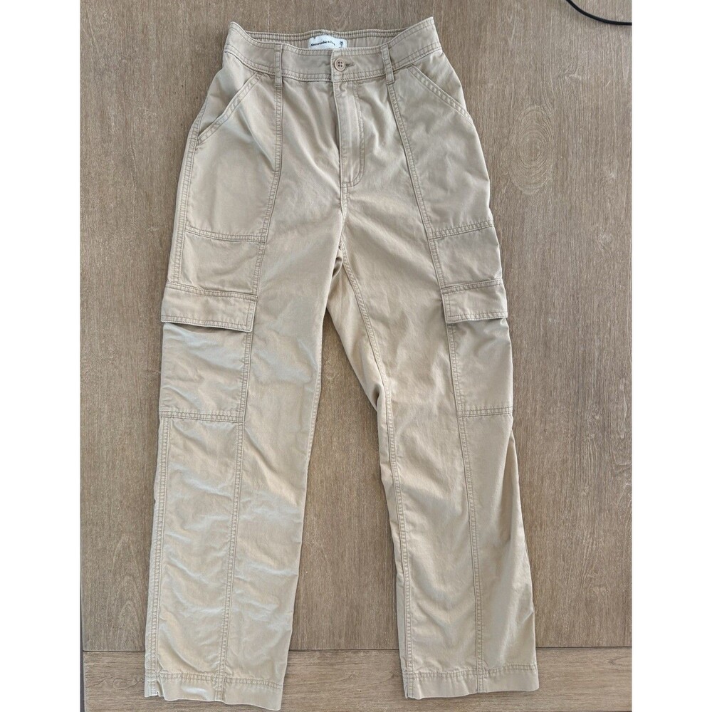 Abercrombie & Fitch Women’s Y2K Cargo Pants Size 2 / 26 Tan Beige Utility